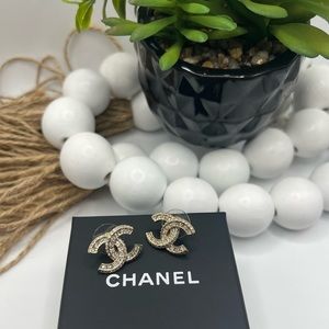 CHANEL 23V CC Gold Crystal Stud Earrings - AUTH